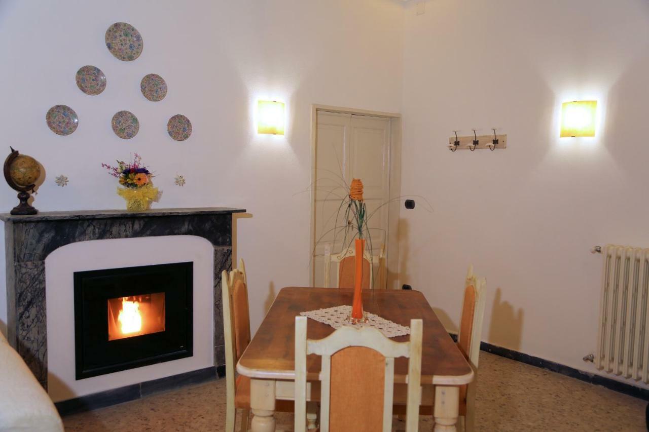 Casa Francesca Torre Saracena Lägenhet Dolcedo Exteriör bild