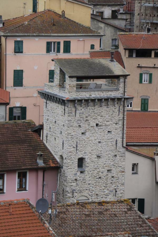 Casa Francesca Torre Saracena Lägenhet Dolcedo Exteriör bild