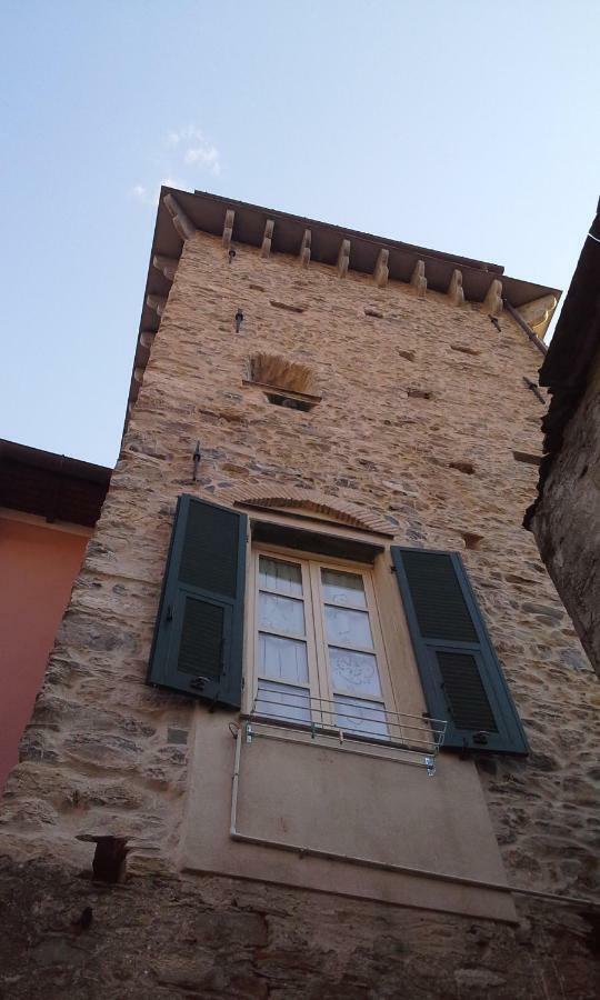 Casa Francesca Torre Saracena Lägenhet Dolcedo Exteriör bild
