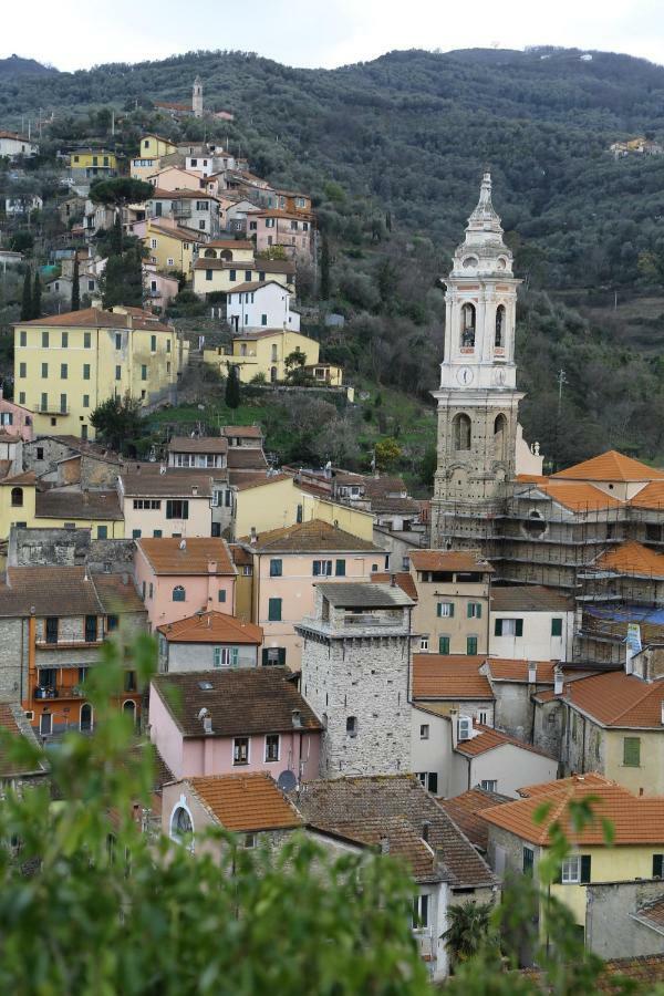 Casa Francesca Torre Saracena Lägenhet Dolcedo Exteriör bild