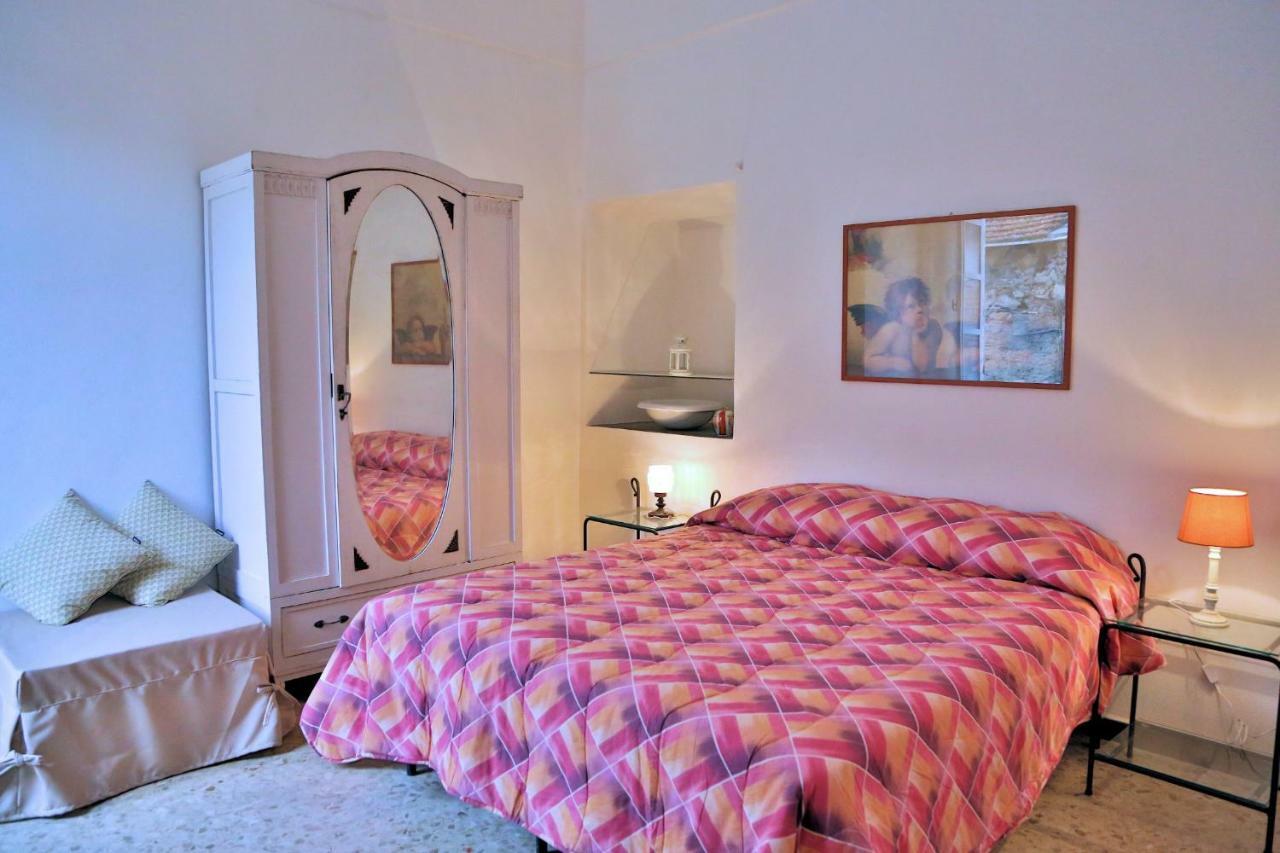 Casa Francesca Torre Saracena Lägenhet Dolcedo Exteriör bild